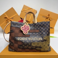 LV Shopping Bags